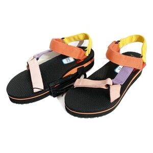 NWT Time and Tru Platform Nature Sandals with Multi Colored Webbing Straps 9W